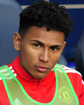 为何亲斯内德？穆帅：斯内德给了我三冠王，那是最棒的一年（穆帅谈为何偏爱斯内德：他助我夺三冠，这是我执教生涯最佳一年）