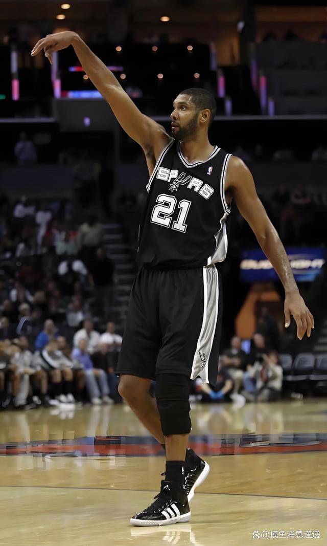 共和报：米兰正考虑冬窗签回41岁的蒂亚戈-席尔瓦（共和报：米兰有意在冬窗迎回41岁蒂亚戈-席尔瓦）