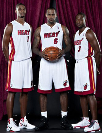 斯基拉：意足协主席提出联赛改革方案，减少意甲降级球队数量（斯基拉：意足协主席倡议联赛改革，意甲降级名额或将减少）